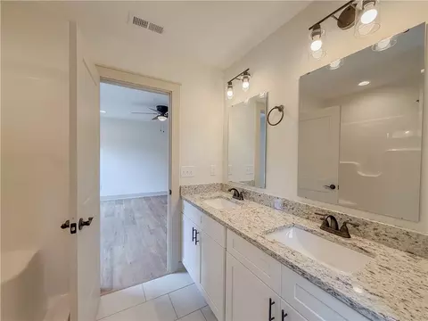 350 Code Cir, Seneca, SC 29678 photo 17