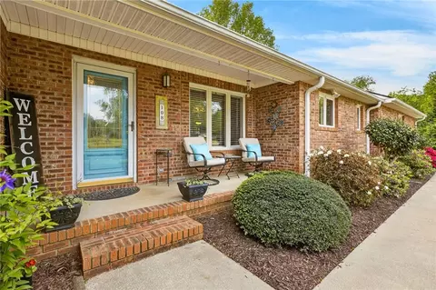 108 Stonehaven Ln, Easley, SC 29640 photo 7
