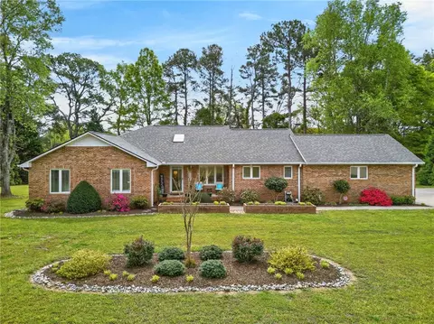 108 Stonehaven Ln, Easley, SC 29640