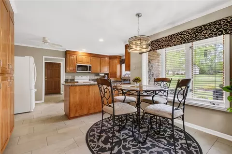 108 Stonehaven Ln, Easley, SC 29640 photo 11