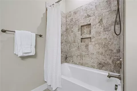 Bath - 210 Tuttle St, Clemson, SC 29631 photo 4 of 4
