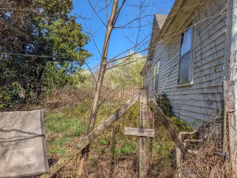 112 Mays St, Pendleton, SC 29670 photo 4