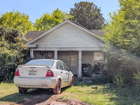 112 Mays St, Pendleton, SC 29670 photo 2