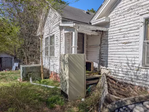 112 Mays St, Pendleton, SC 29670 photo 3