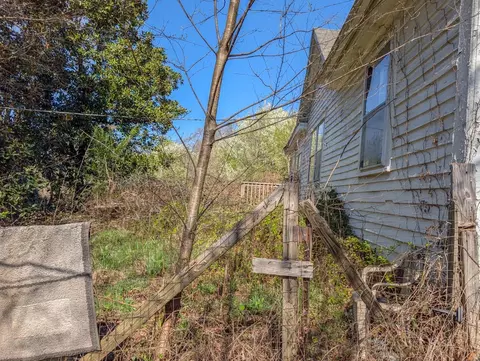 112 Mays St, Pendleton, SC 29670 photo 4