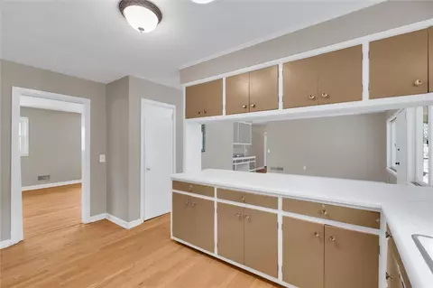 Kitchen - 106 Mitchell Ave, Clemson, SC 29631 photo 4 of 5