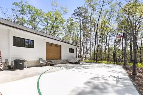Exterior - 144 Lecroy Rd, Walhalla, SC 29691 photo 8 of 11
