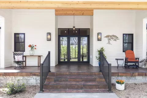 Exterior - 144 Lecroy Rd, Walhalla, SC 29691 photo 2 of 11
