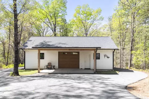 Exterior - 144 Lecroy Rd, Walhalla, SC 29691 photo 10 of 11