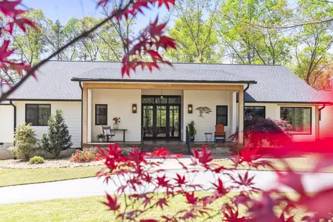 Exterior - 144 Lecroy Rd, Walhalla, SC 29691 photo 9 of 11
