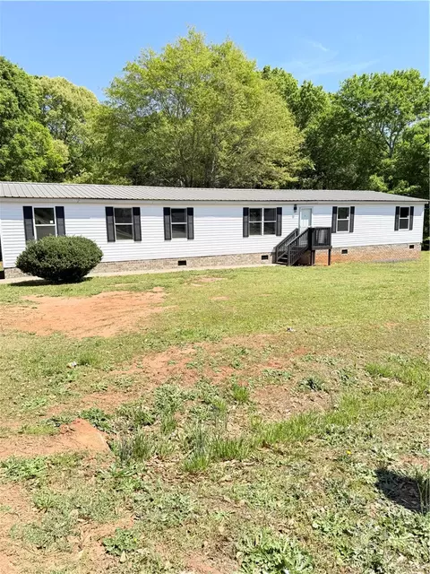 113 Marsh Creek Dr, Anderson, SC 29626