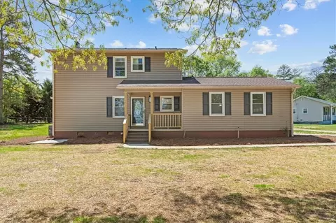 101 Maria Ln, Seneca, SC 29678