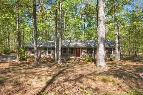 275 Mountain Springs Dr, West Union, SC 29696