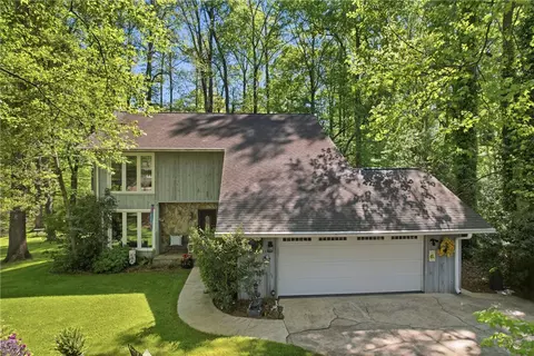 110 Shaftsbury Rd, Clemson, SC 29631