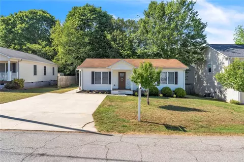 307 Grant St, Easley, SC 29640