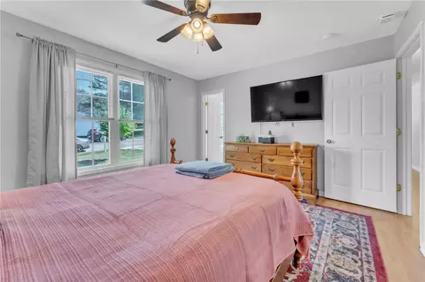 Bedroom - 307 Grant St, Easley, SC 29640 photo 4 of 8