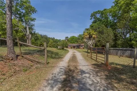 820 Travis Rd, Anderson, SC 29626