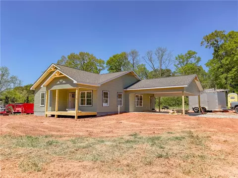 212 Pine St, Seneca, SC 29678