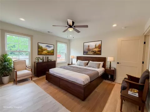 Bedroom - 212 Pine St, Seneca, SC 29678 photo 1 of 3