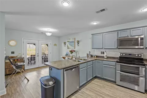 Kitchen - 109 Stanmoore Dr, Anderson, SC 29621 photo 3 of 4