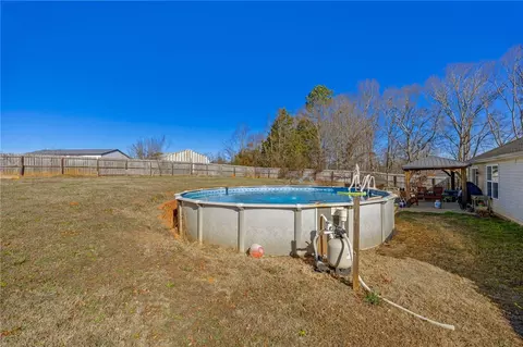 Exterior - 109 Stanmoore Dr, Anderson, SC 29621 photo 5 of 6