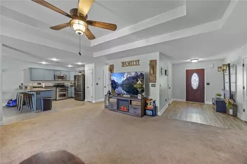 Entry Way - 109 Stanmoore Dr, Anderson, SC 29621 photo 2 of 7