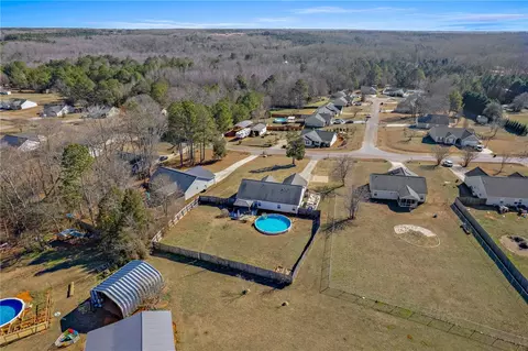 View/Area - 109 Stanmoore Dr, Anderson, SC 29621 photo 4 of 6