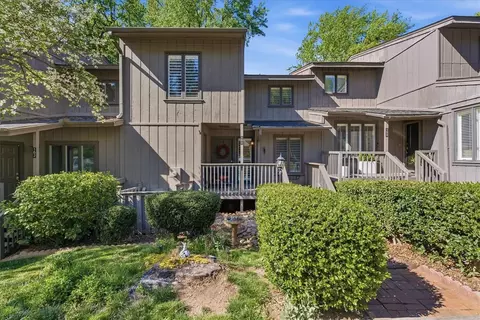 161 Ingleoak Ln, Greenville, SC 29615