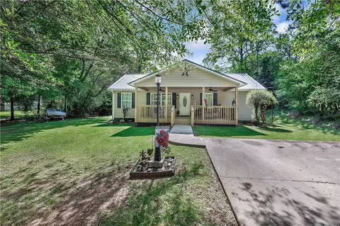 1210 Anderson St, West Union, SC 29696