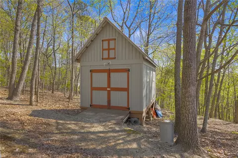 Exterior - 539 Upper Springs Rd, Pickens, SC 29671 photo 5 of 10