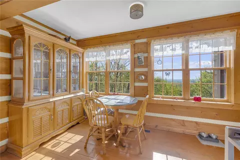 Dining - 539 Upper Springs Rd, Pickens, SC 29671 photo 4 of 4