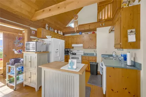 Kitchen - 539 Upper Springs Rd, Pickens, SC 29671 photo 1 of 4