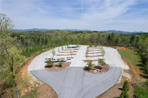 630 Shallow Ford View Rd, Salem, SC 29676