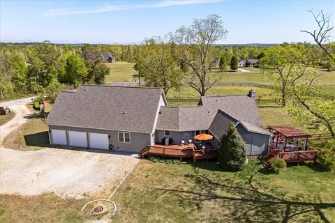 111 N Grant Rd, Seneca, SC 29678