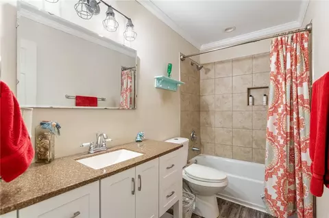 Bath - 1412 Forest Ln, Anderson, SC 29621 photo 1 of 3