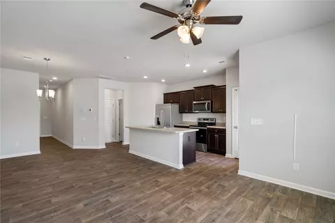 Living - 103 Northridge Ct, Easley, SC 29642 photo 3 of 3
