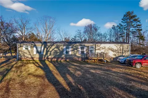 862 N Old Mill Rd, Easley, SC 29640