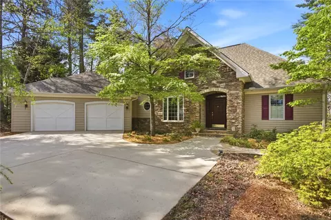 234 Bay View Dr, Salem, SC 29676