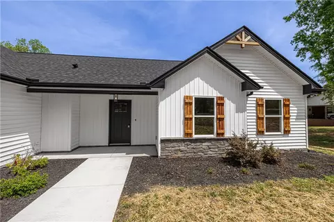 Exterior - 105 Leon Dr, Anderson, SC 29621 photo 9 of 11