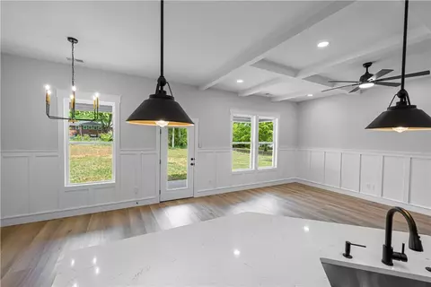 Living - 105 Leon Dr, Anderson, SC 29621 photo 5 of 6
