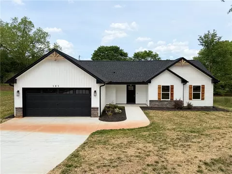 105 Leon Dr, Anderson, SC 29621