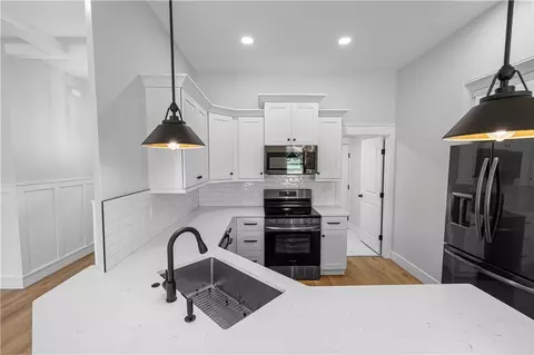 Kitchen - 105 Leon Dr, Anderson, SC 29621 photo 1 of 5