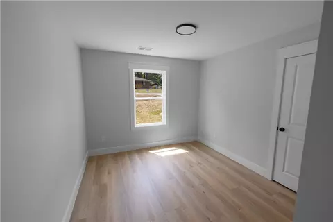 Bedroom - 105 Leon Dr, Anderson, SC 29621 photo 4 of 7