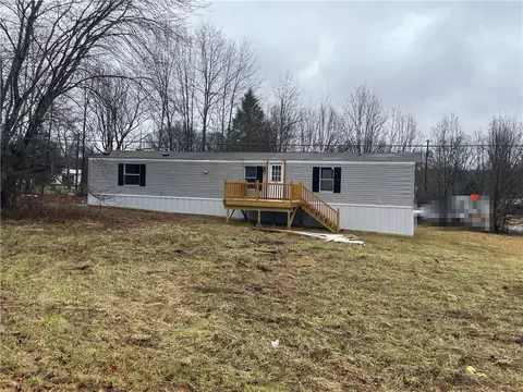 220 Denmark Dr, Liberty, SC 29657