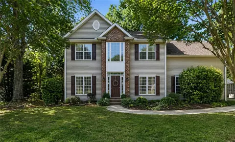 401 Summerwalk Pl, Simpsonville, SC 29681