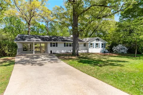 Exterior - 209 Manley Dr, Clemson, SC 29631 photo 3 of 11