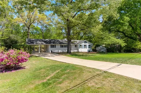 Exterior - 209 Manley Dr, Clemson, SC 29631 photo 4 of 11