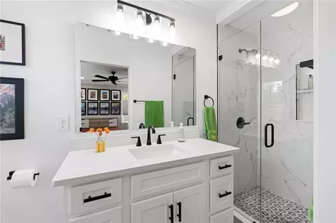 Bath - 209 Manley Dr, Clemson, SC 29631 photo 2 of 2