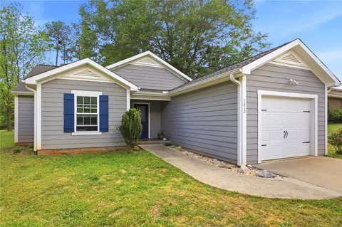 1212 W Oak Hwy, Westminster, SC 29693