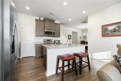 Kitchen - 104 Village Main, Anderson, SC 29621 photo 3 of 3